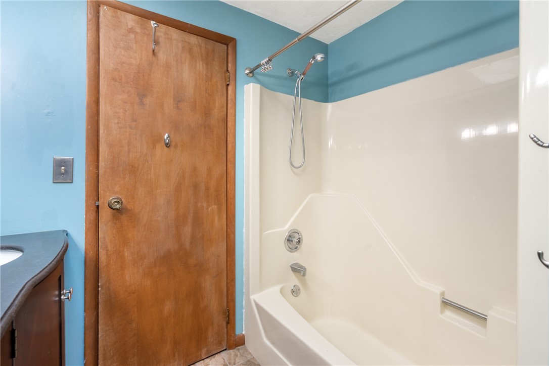 2640 Lansdale Dr