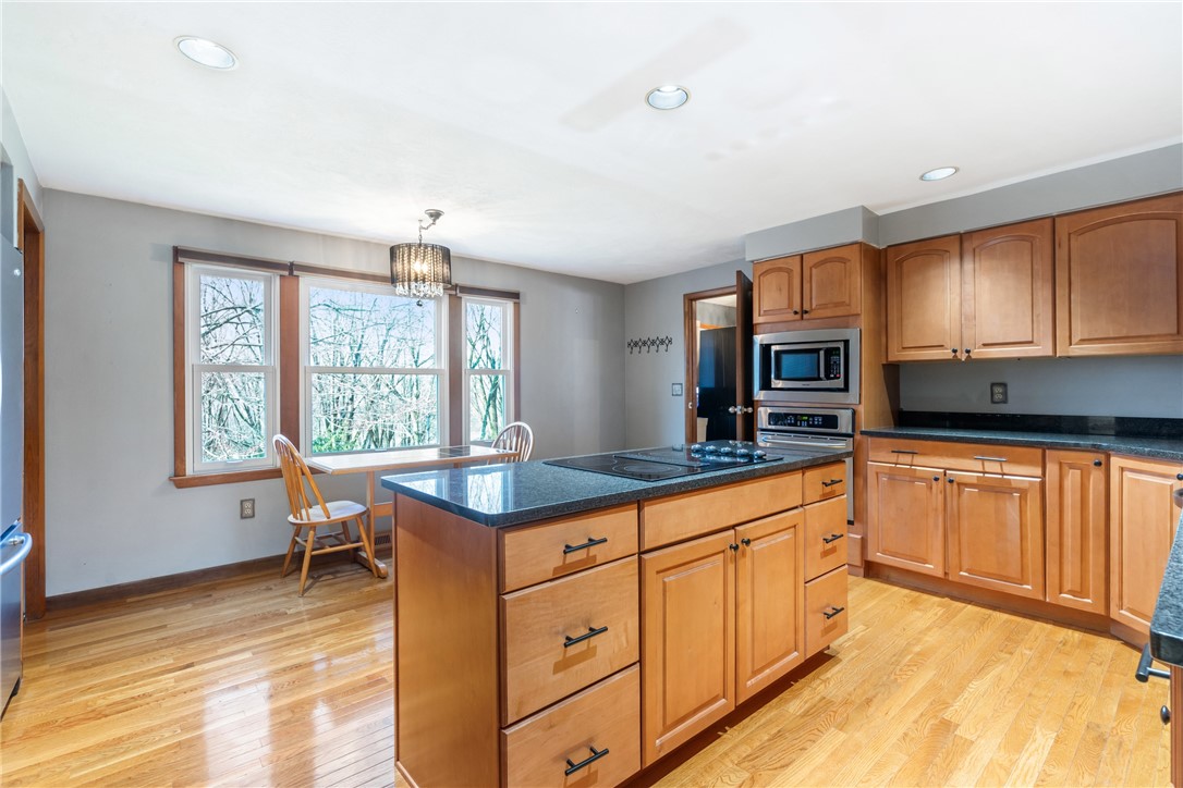 2640 Lansdale Dr
