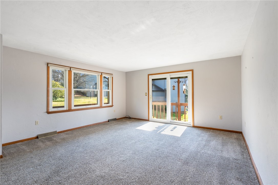 2640 Lansdale Dr