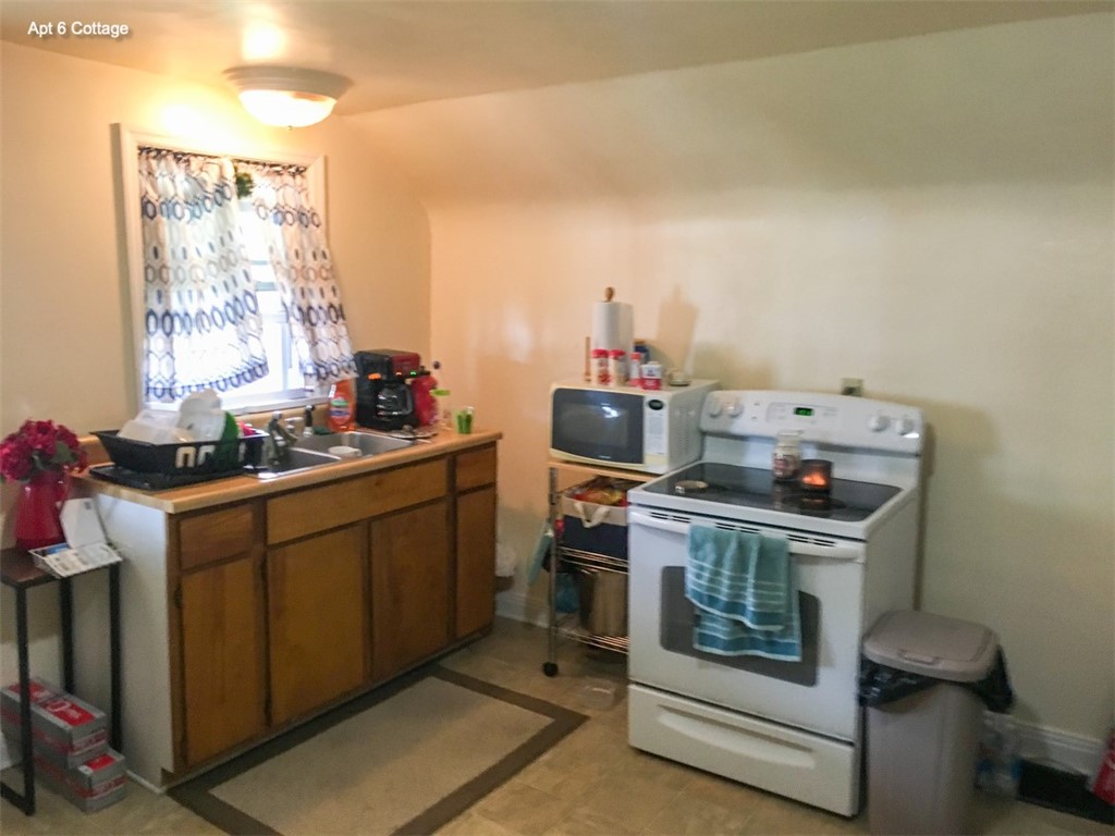 107 Arch Ave