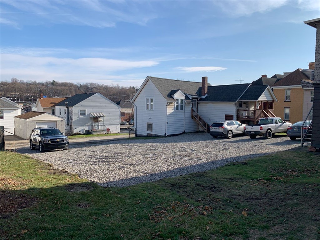 107 Arch Ave