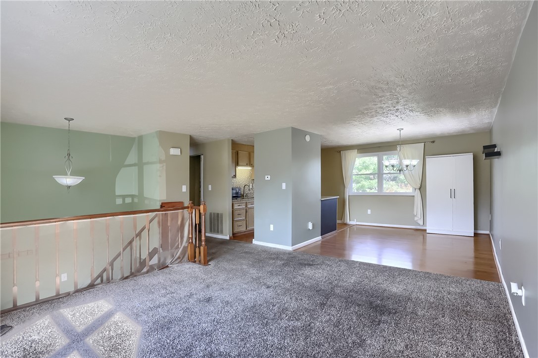 501 Crestwood Court
