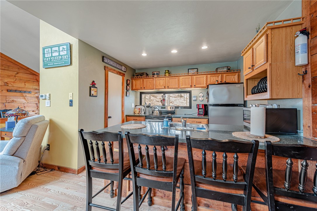 63 Valley View