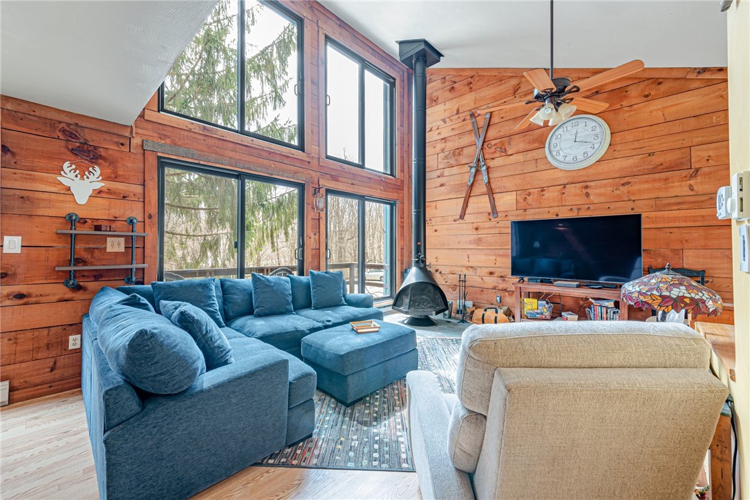 63 Valley View