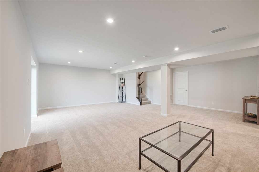 6289 Antonio Dr