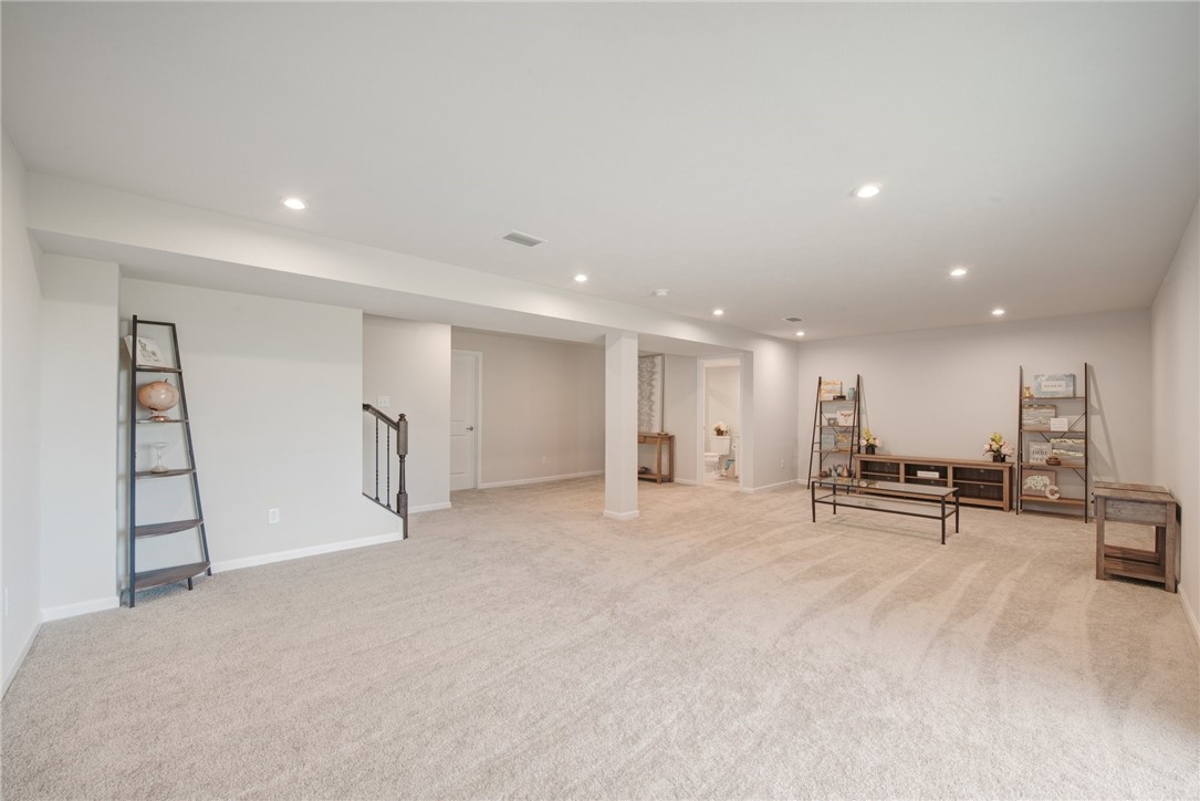6289 Antonio Dr