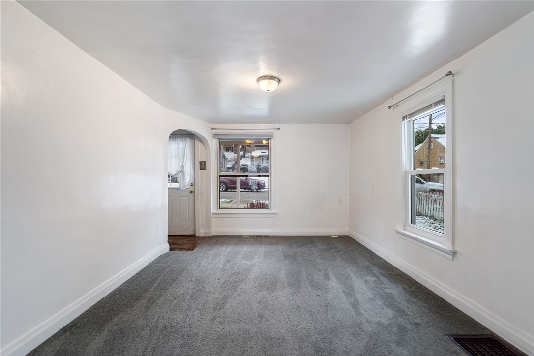 214 E Patterson Ave