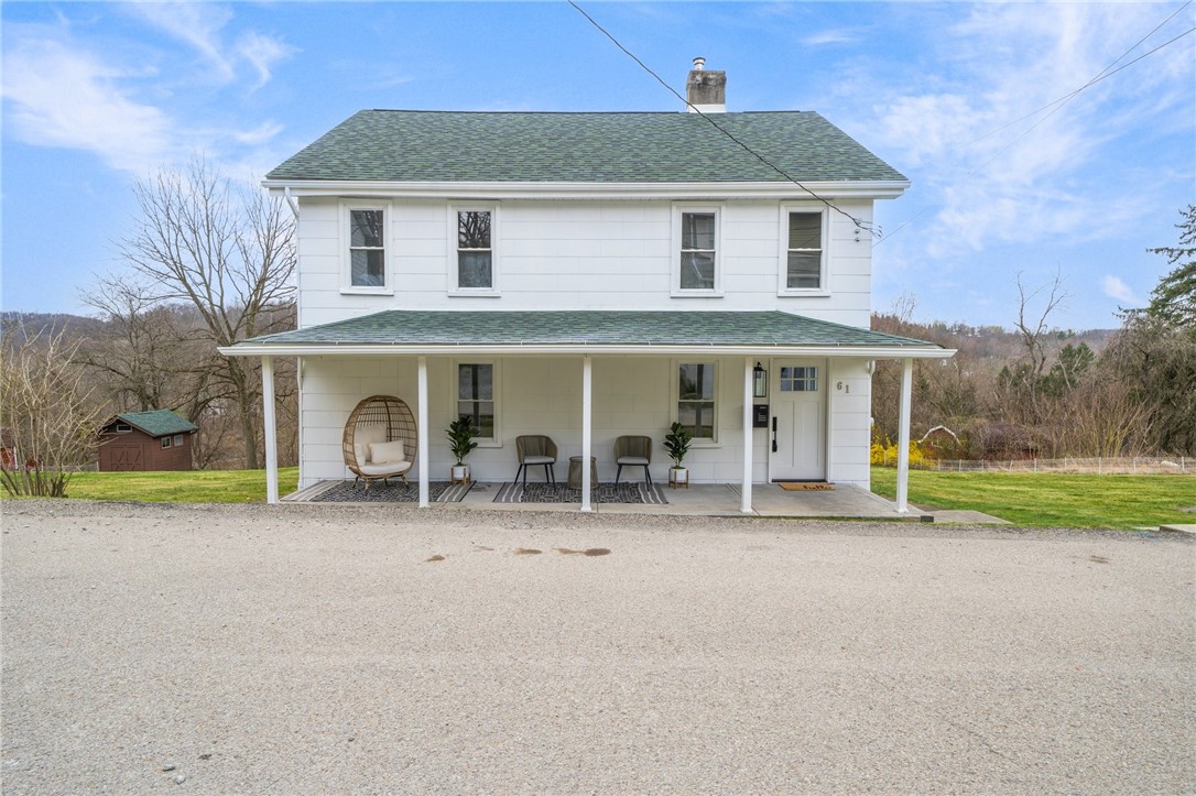 61 Clopper St