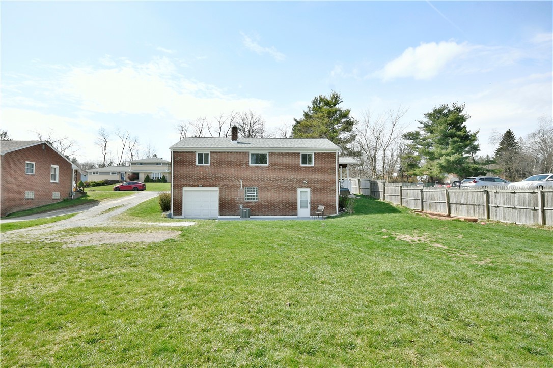 301 Mcintosh Dr