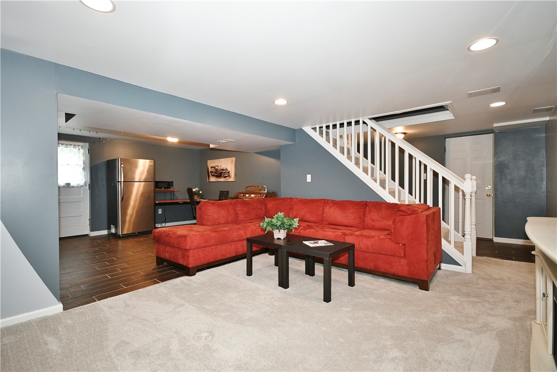301 Mcintosh Dr