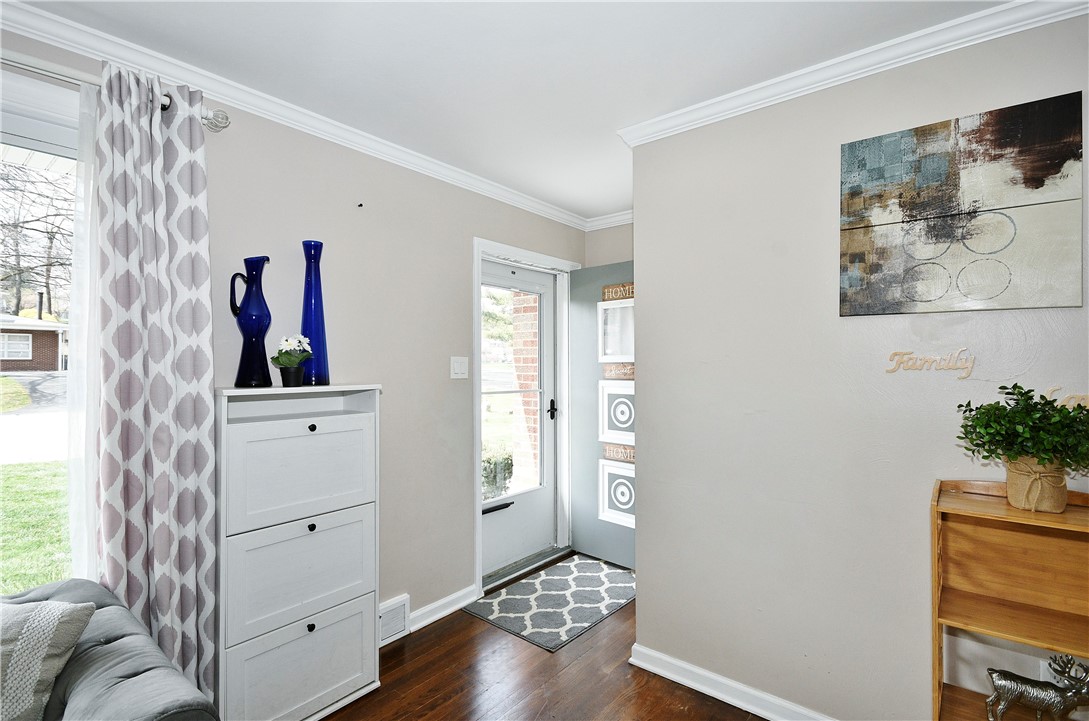 301 Mcintosh Dr
