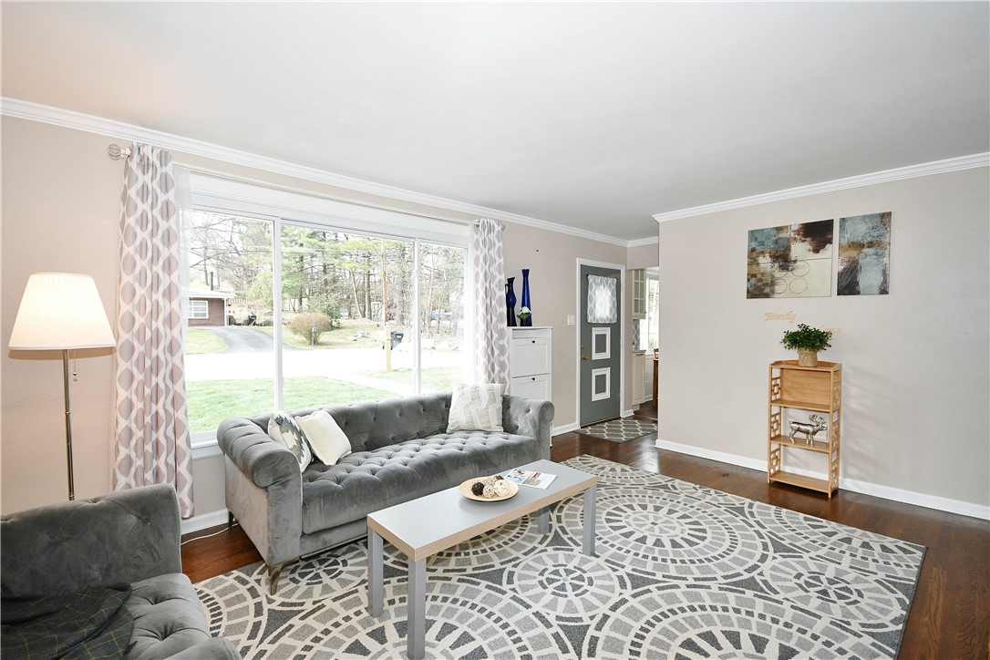 301 Mcintosh Dr