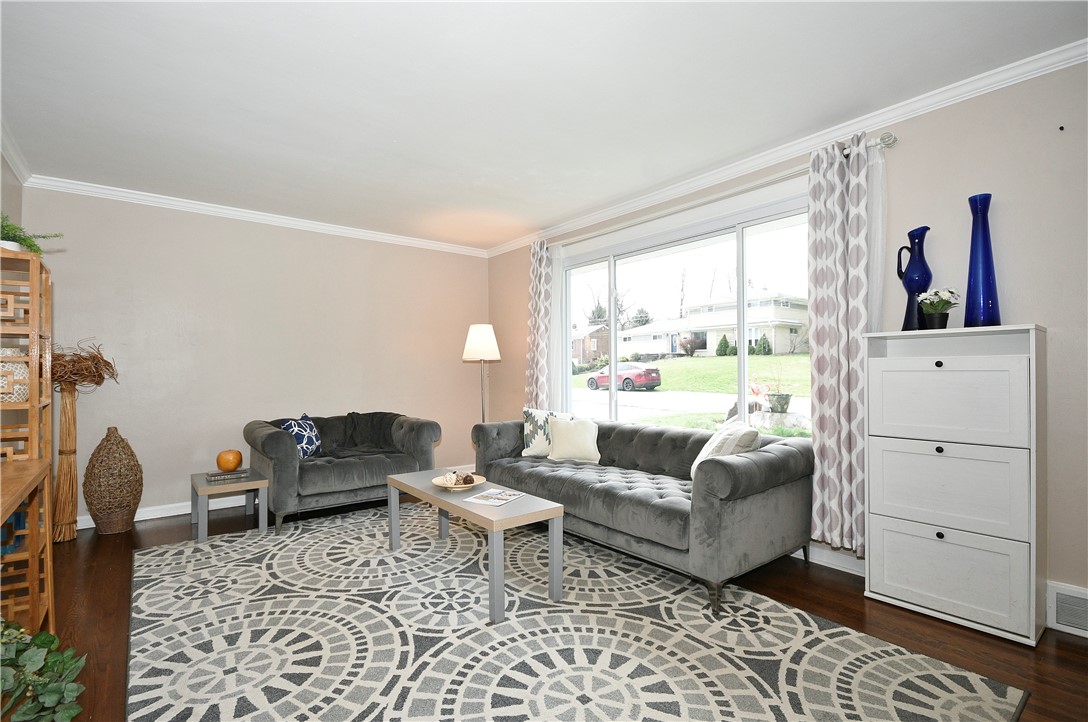 301 Mcintosh Dr