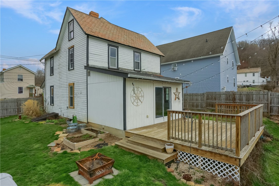 204 Madison St