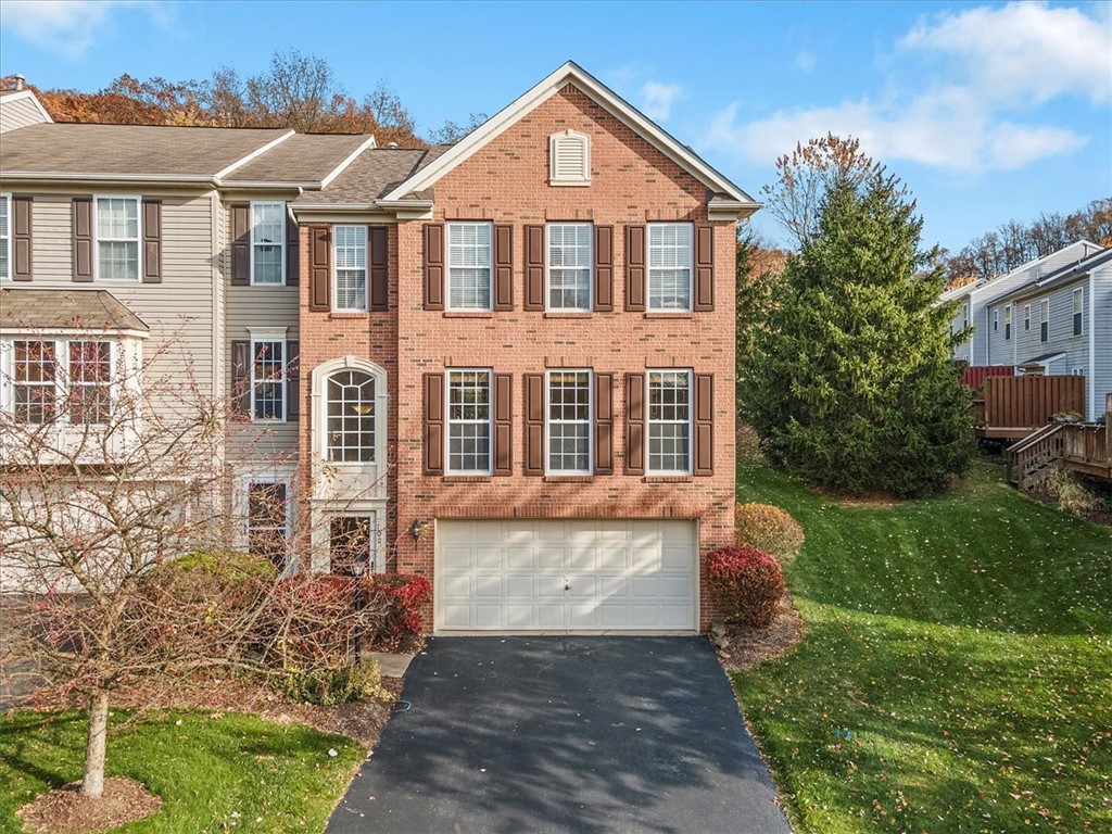 700 Bush Dr