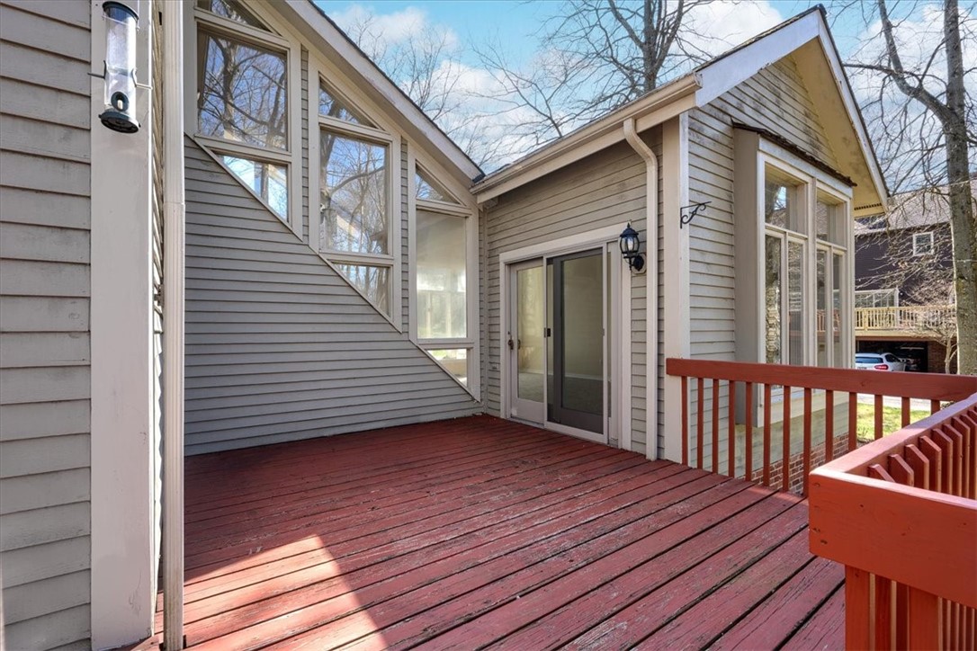 36 Meetinghouse Ln