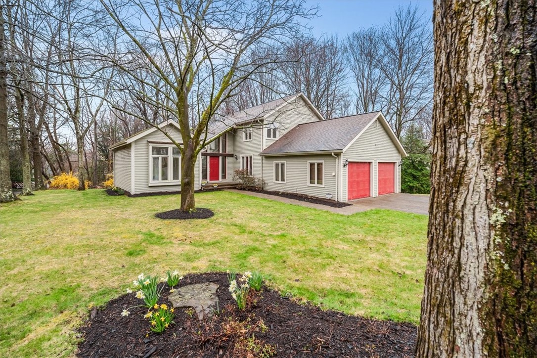 36 Meetinghouse Ln