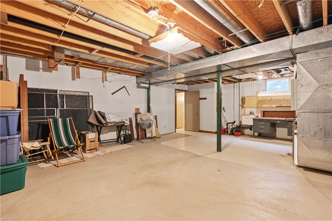 111 Red Brush Trl