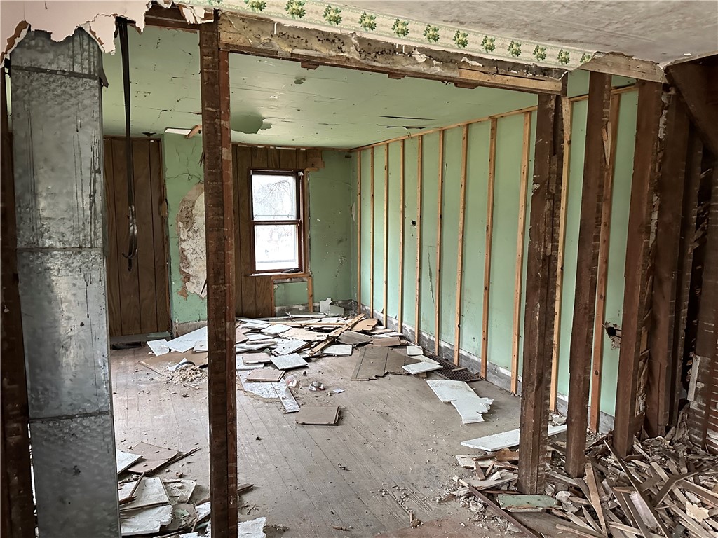213 Wurtemburg Rd