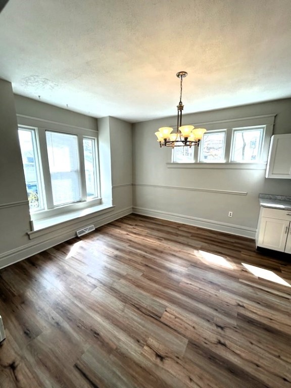 224 E Edgewood Ave