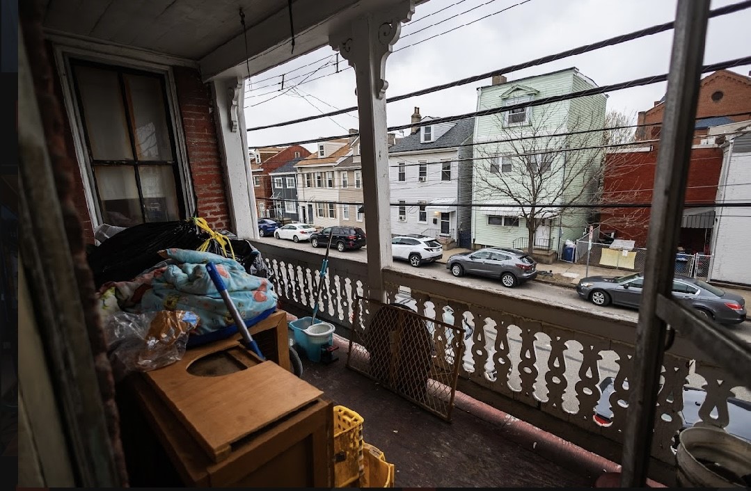 136 S 20th St
