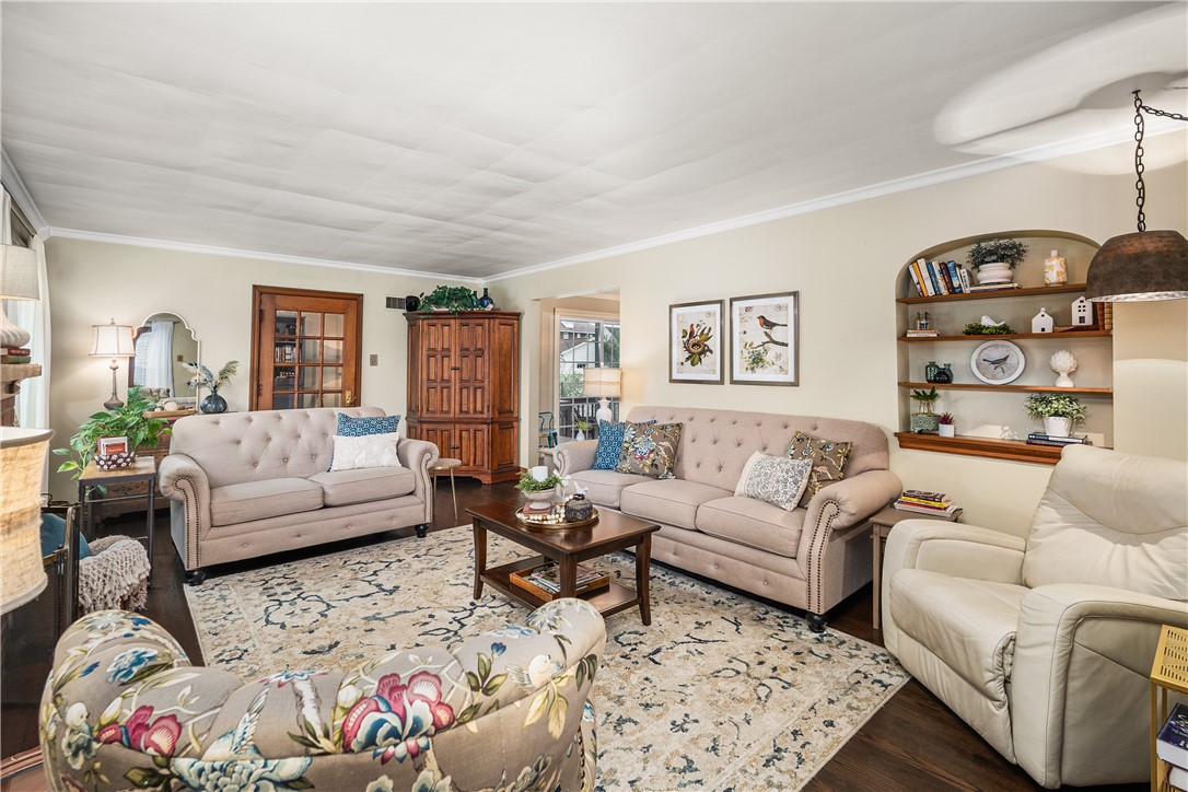 309 Entrance Drive