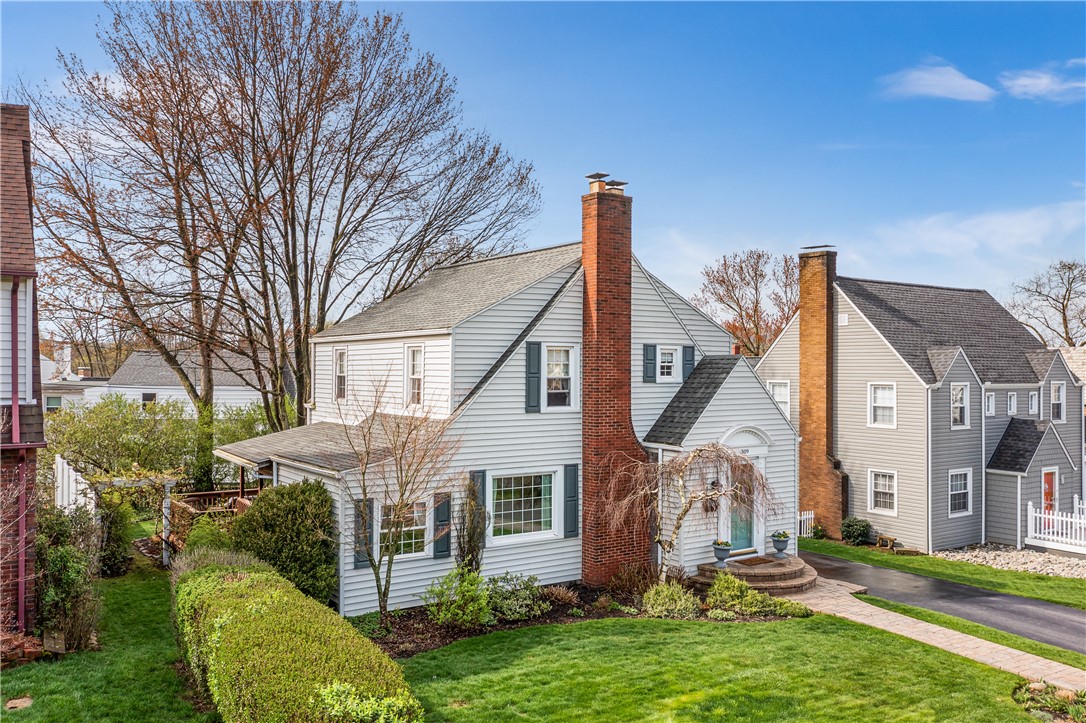 309 Entrance Drive