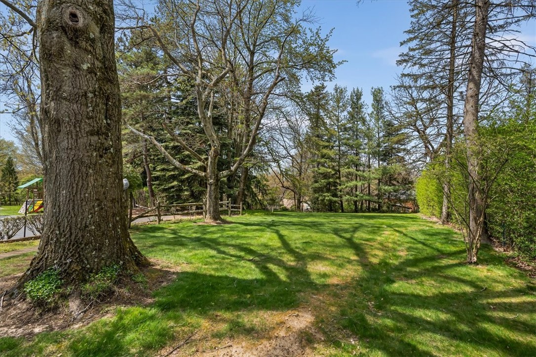 109 Weller Dr