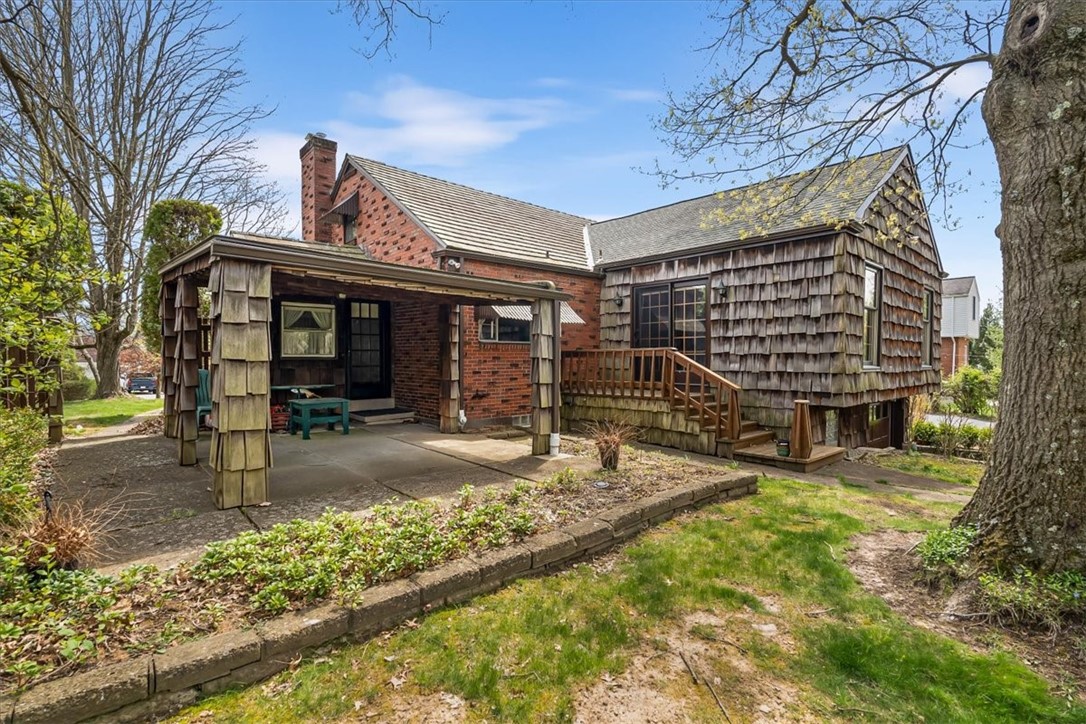 109 Weller Dr