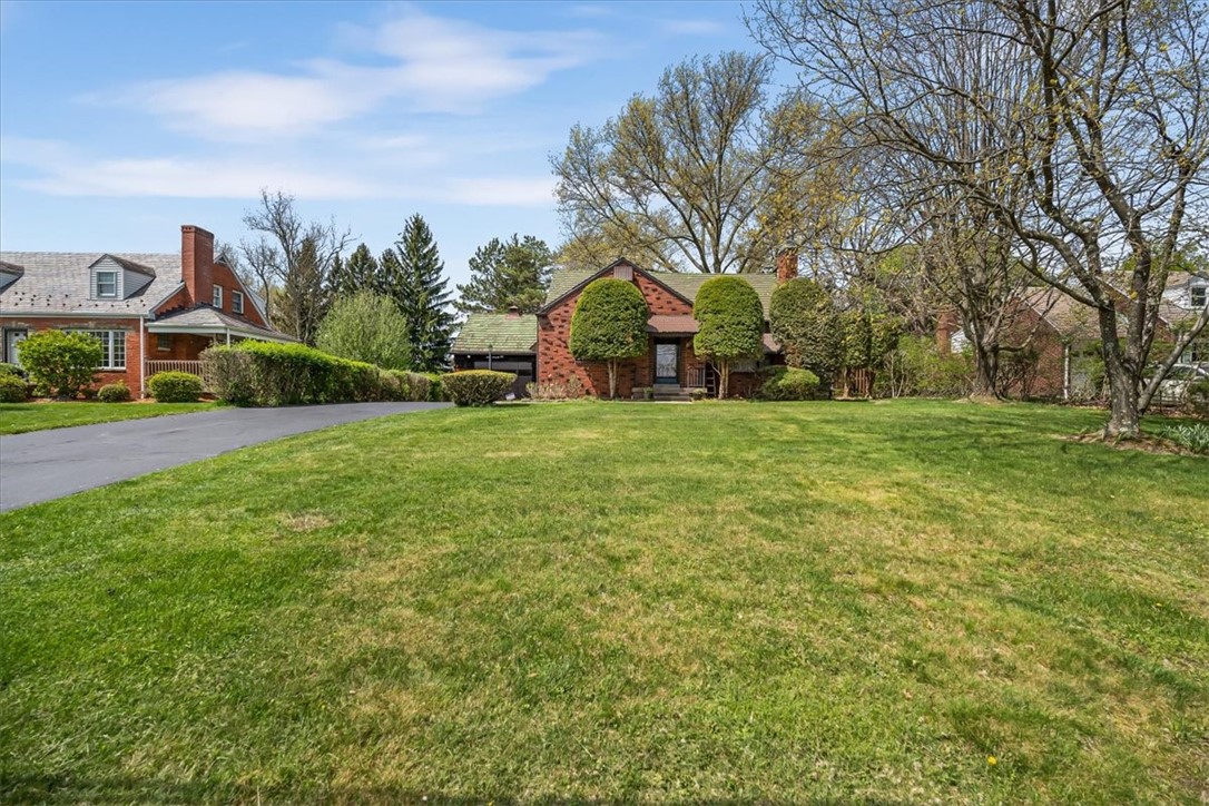 109 Weller Dr