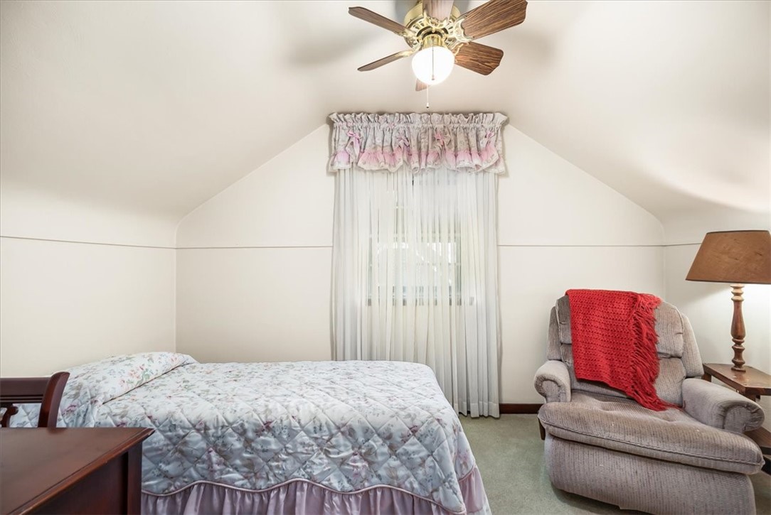 109 Weller Dr