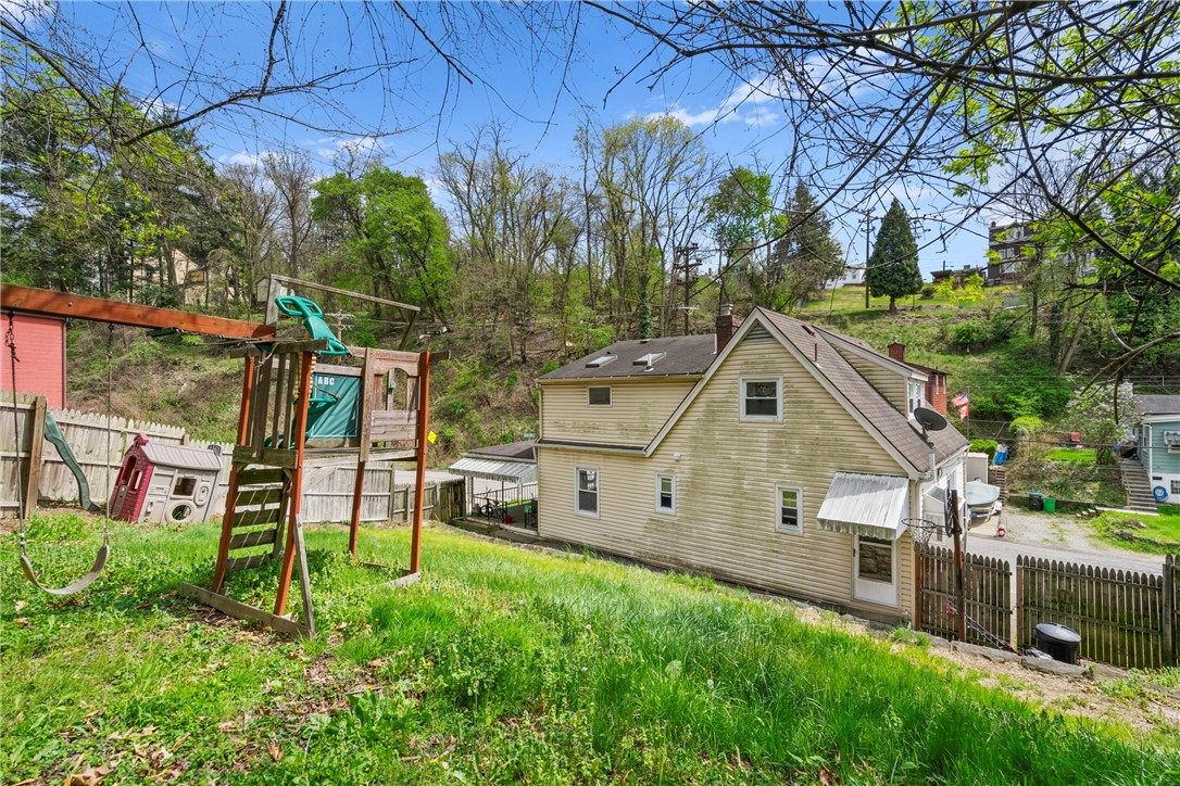 53 Lawrence St
