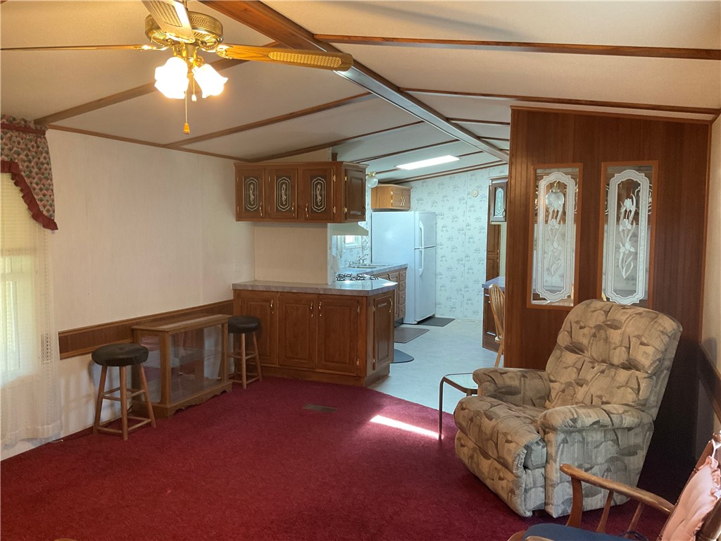 111 Minson Ln