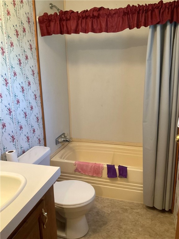 111 Minson Ln