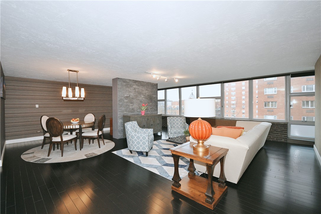 552 N Neville St 54