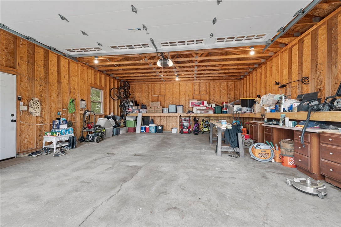 2752 Beaver Grade Rd