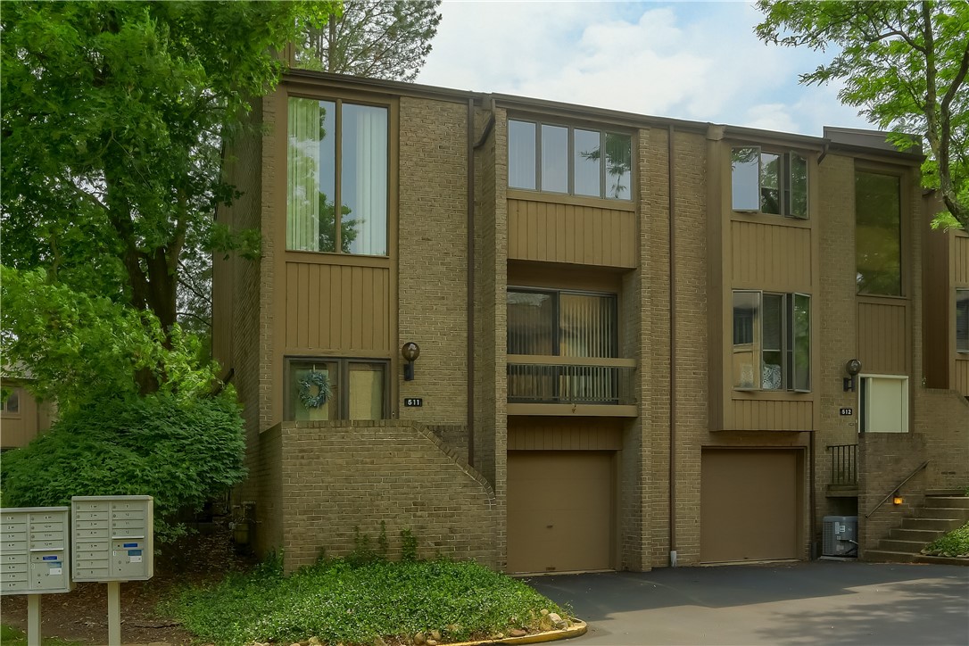 511 Dogwood Ct
