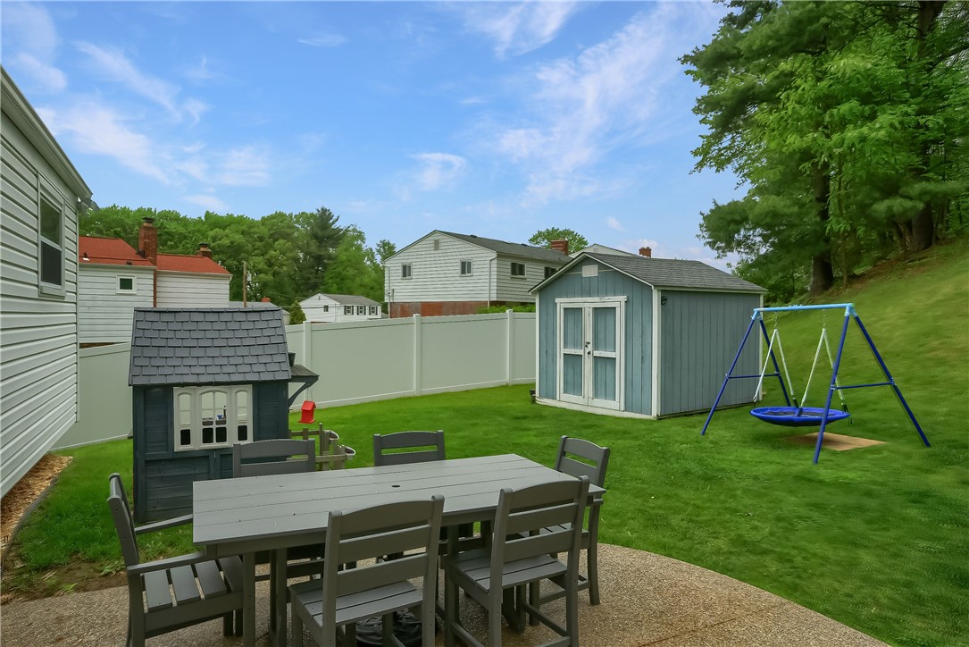1284 Delfield Drive