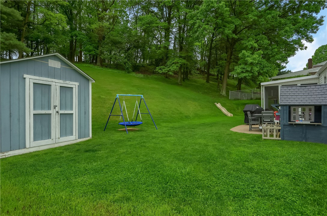 1284 Delfield Drive