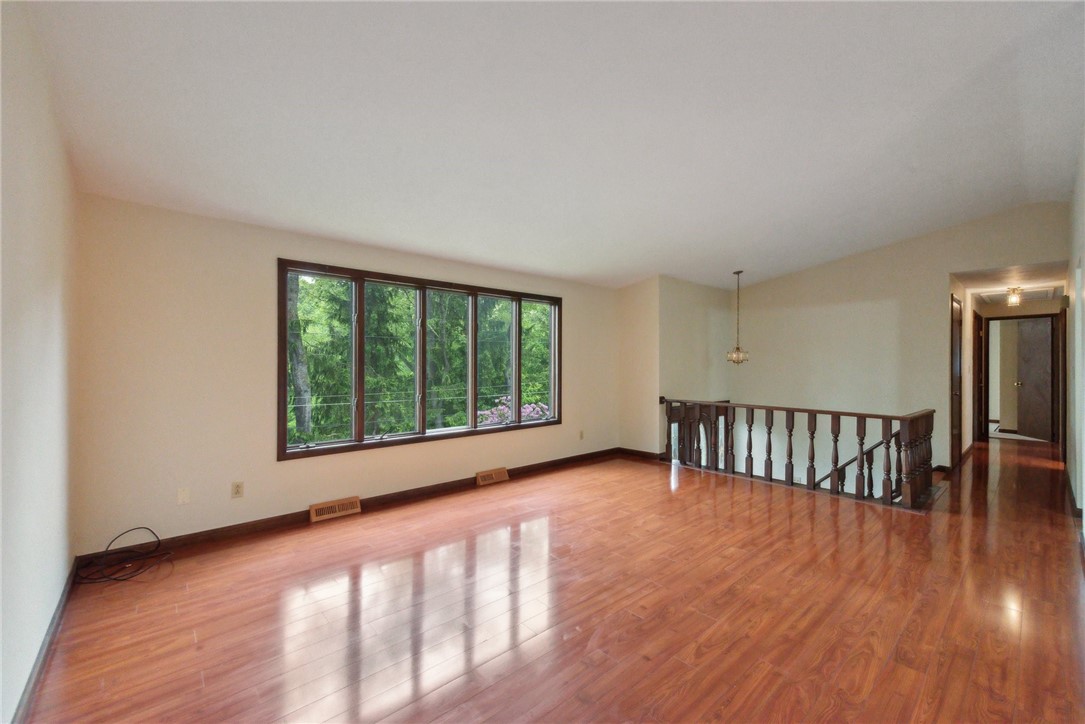 6151 Terry Ln
