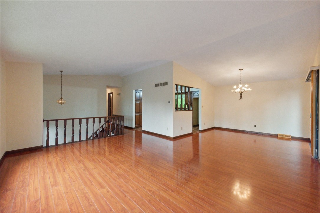 6151 Terry Ln