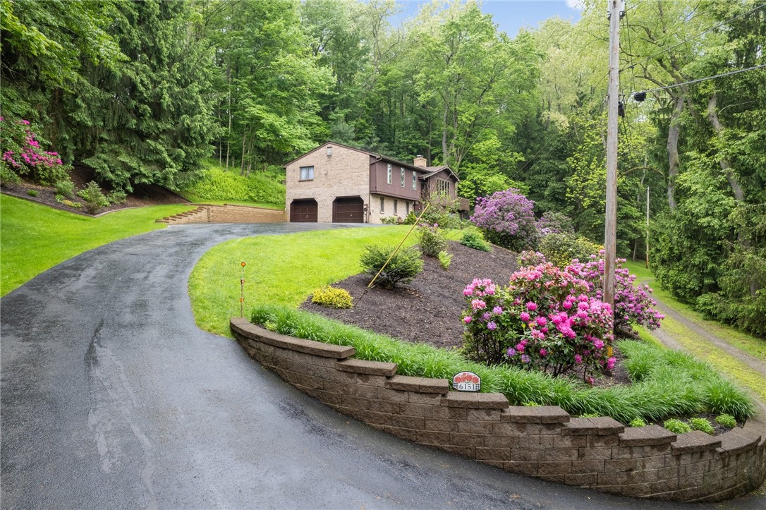 6151 Terry Ln