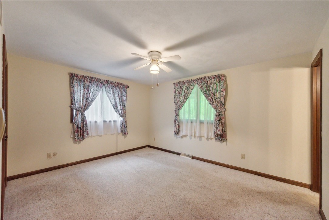 6151 Terry Ln