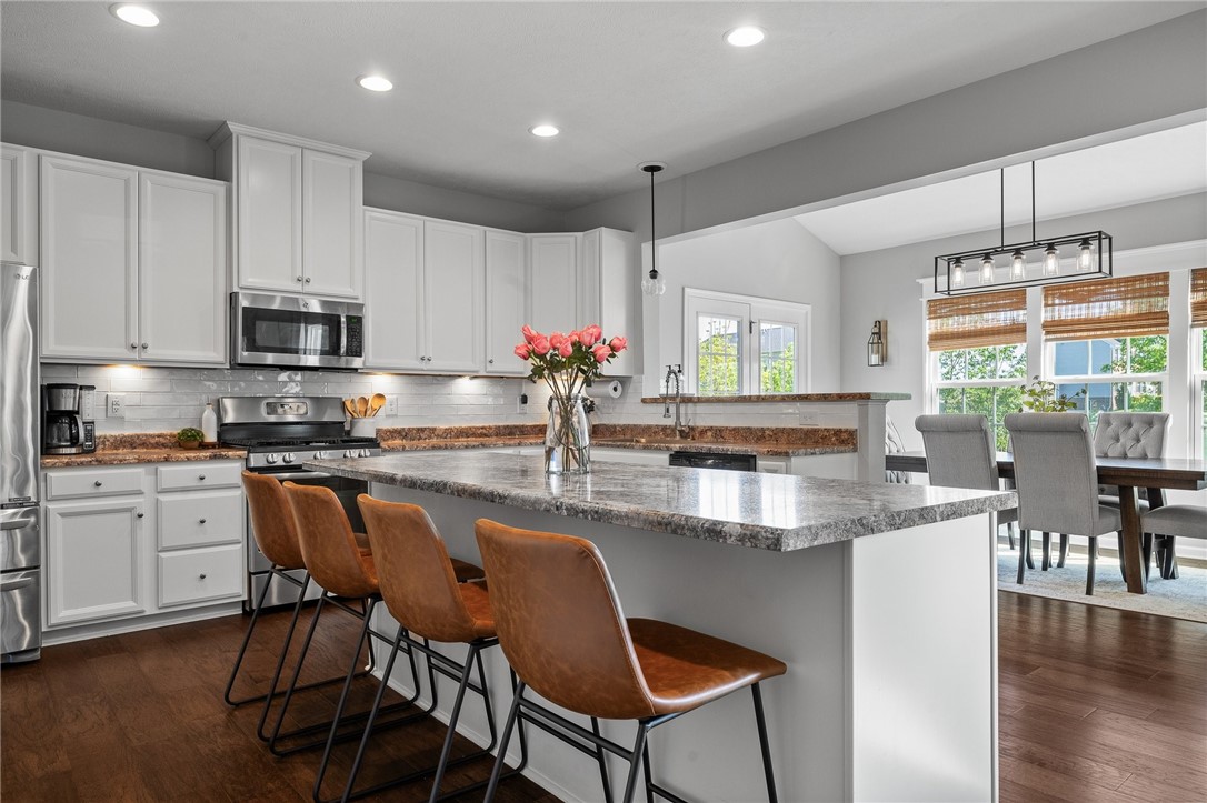 110 Brook Side Dr
