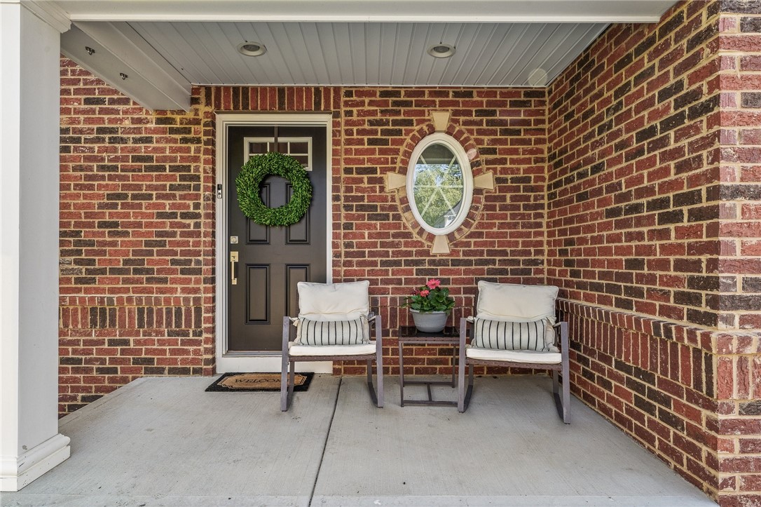 110 Brook Side Dr