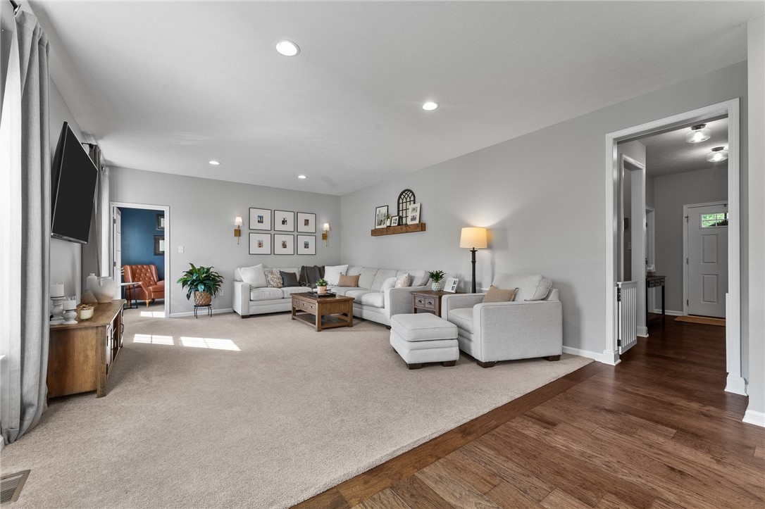 110 Brook Side Dr