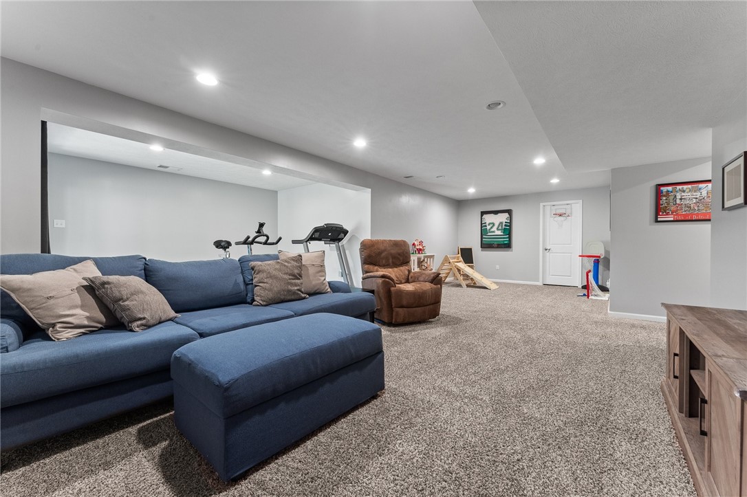 110 Brook Side Dr