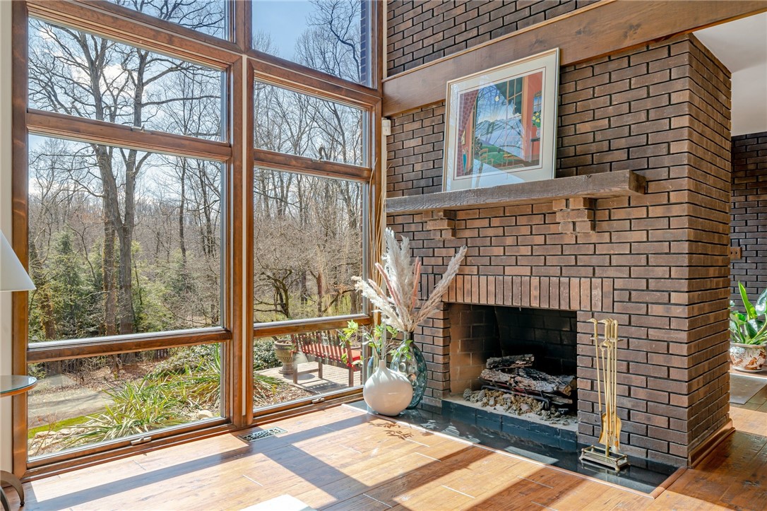23 Hampshire Dr