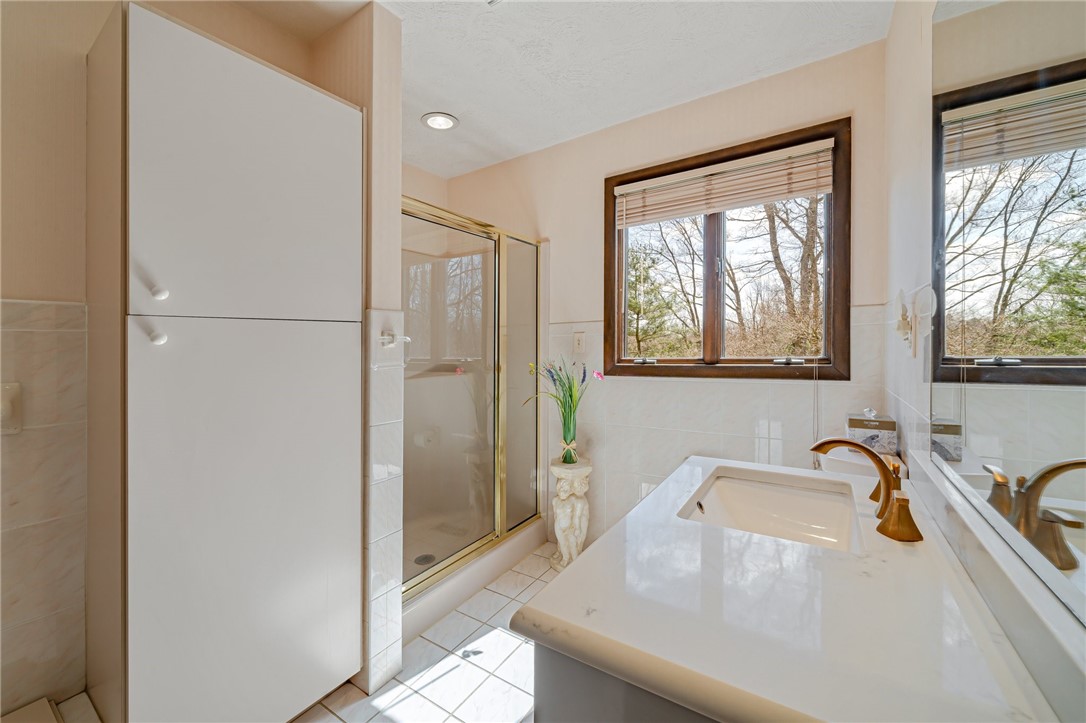 23 Hampshire Dr