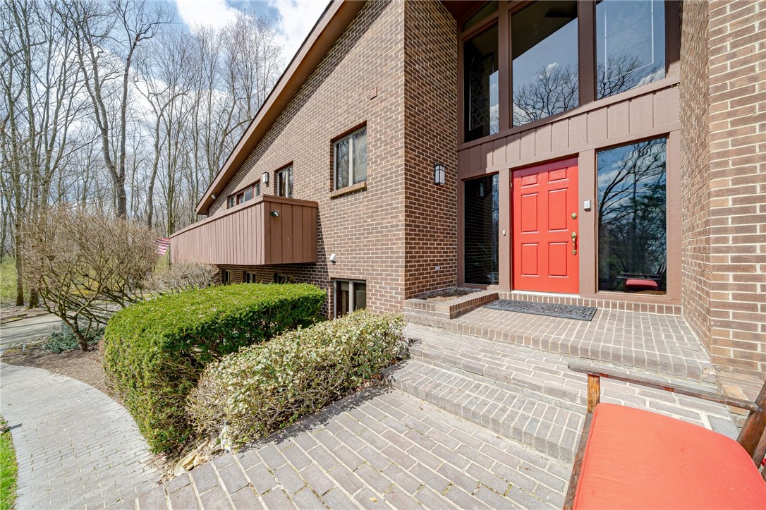 23 Hampshire Dr